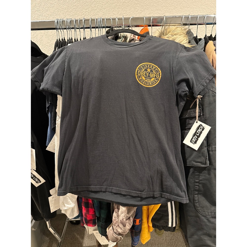 Obey Worldwide Dissent MFG Graphic T-Shirt Mens Medium Black Yellow Distressed